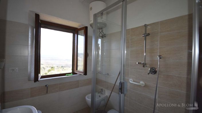 Image No.20-2 Bed Apartment for sale