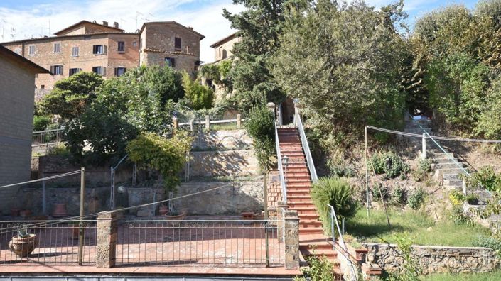 Image No.30-2 Bed Apartment for sale