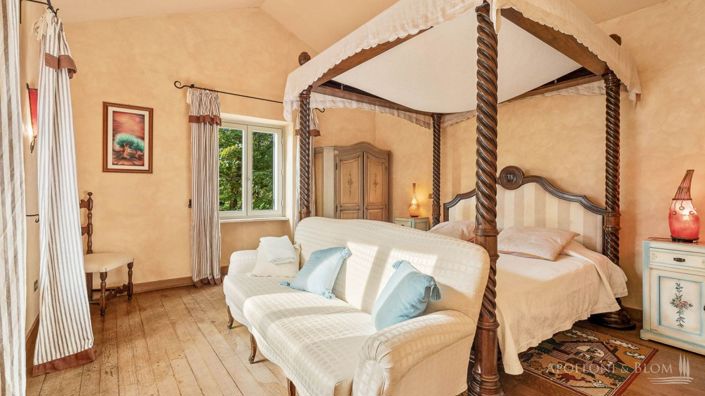 Image No.15-5 Bed Villa for sale