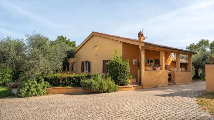 Image No.28-5 Bed Villa for sale