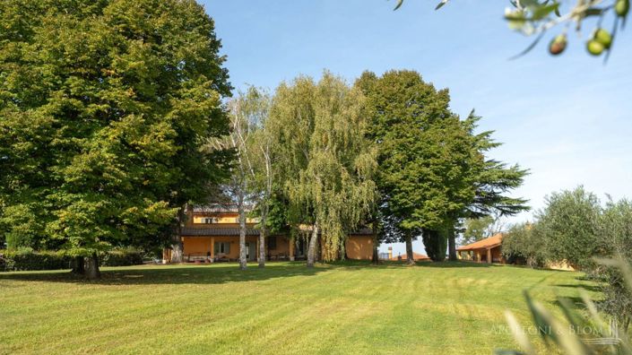 Image No.30-5 Bed Villa for sale