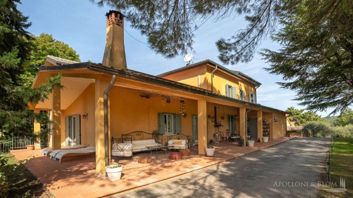 Image No.7-5 Bed Villa for sale