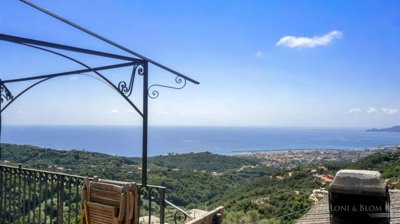 2 Bed Apartment for sale