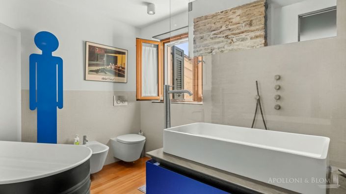 Image No.9-2 Bed Apartment for sale