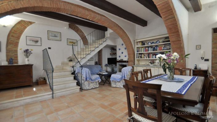 Image No.18-4 Bed Apartment for sale