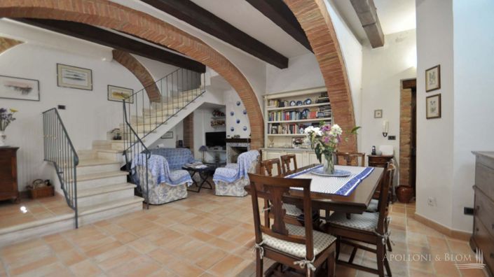 Image No.19-4 Bed Apartment for sale