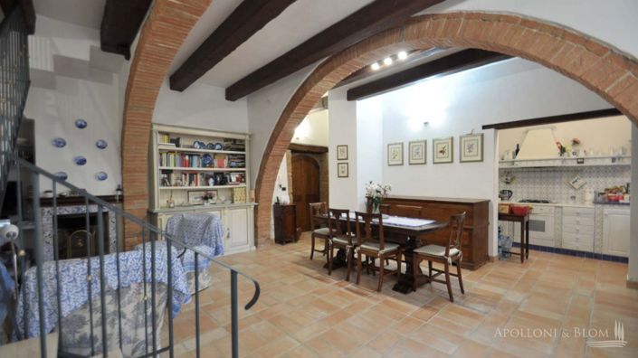 Image No.21-4 Bed Apartment for sale