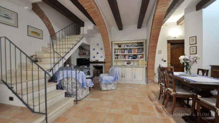 Image No.24-4 Bed Apartment for sale