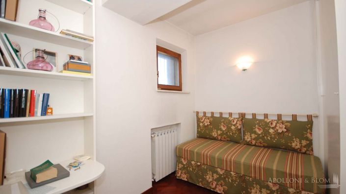 Image No.9-4 Bed Apartment for sale