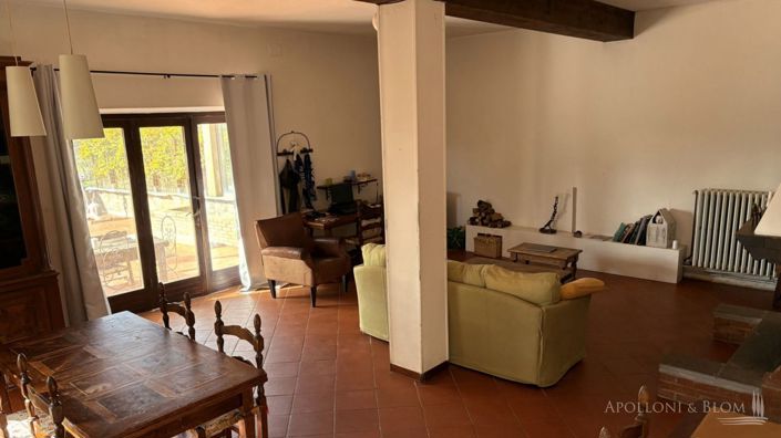 Image No.24-4 Bed Apartment for sale