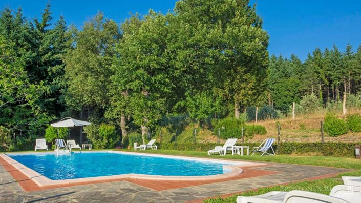 Image No.11-7 Bed Apartment for sale