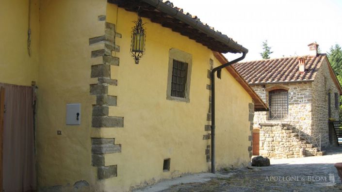 Image No.26-7 Bed Apartment for sale