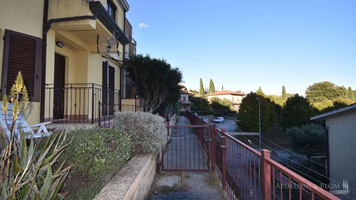 Image No.3-3 Bed Villa for sale