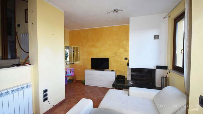 Image No.6-3 Bed Villa for sale