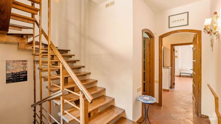 Image No.11-6 Bed Villa for sale