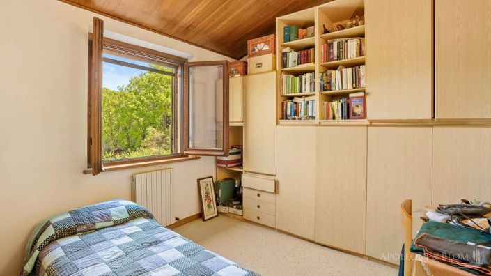 Image No.18-3 Bed Apartment for sale