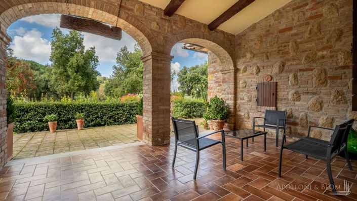 Image No.11-6 Bed Apartment for sale