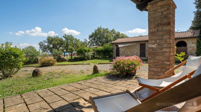 Image No.24-6 Bed Apartment for sale