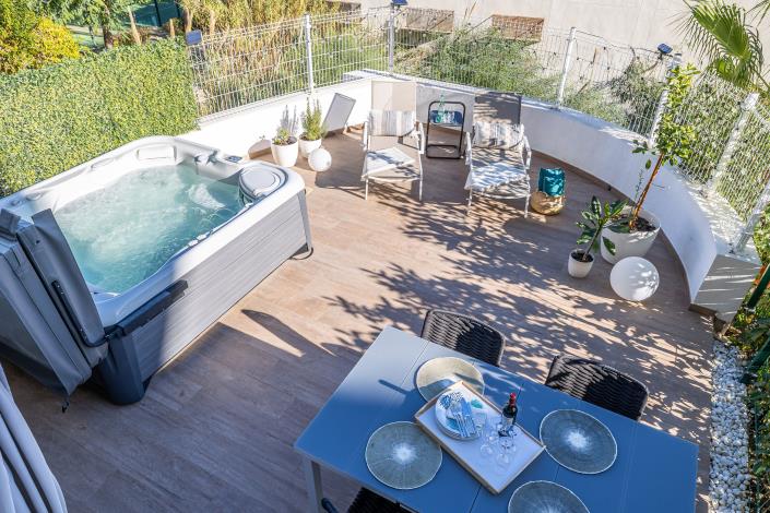 Image No.3-2 Bed Apartment for sale