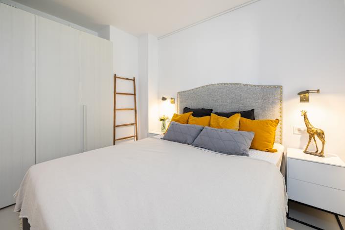 Image No.13-2 Bed Apartment for sale