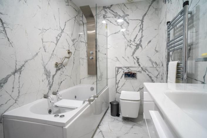 Image No.16-2 Bed Apartment for sale