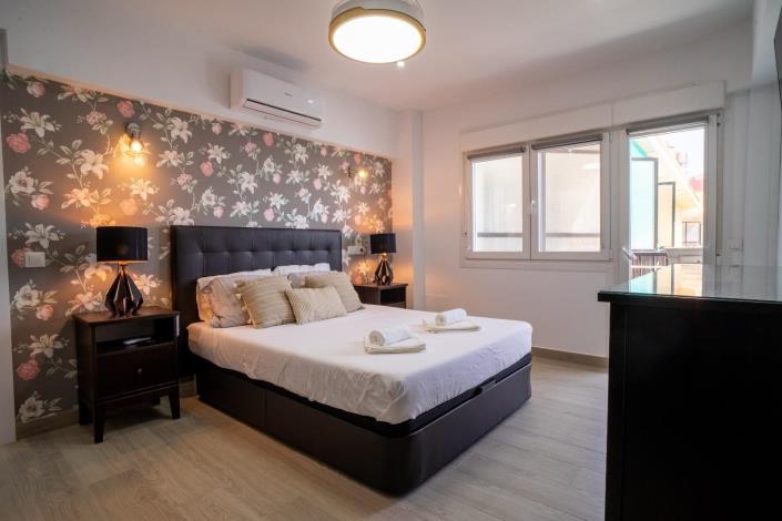 Image No.12-2 Bed Apartment for sale