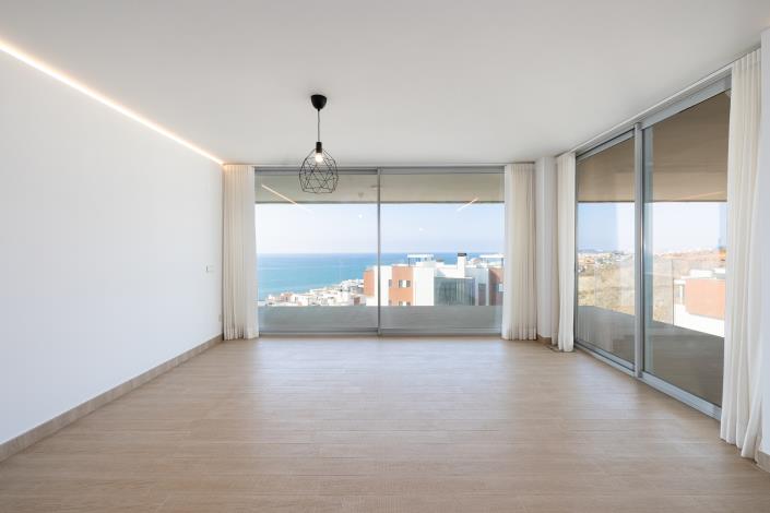 Image No.4-3 Bed Apartment for sale