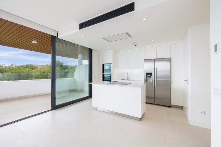 Image No.6-2 Bed Apartment for sale