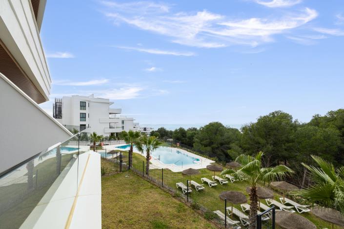 Image No.27-2 Bed Apartment for sale