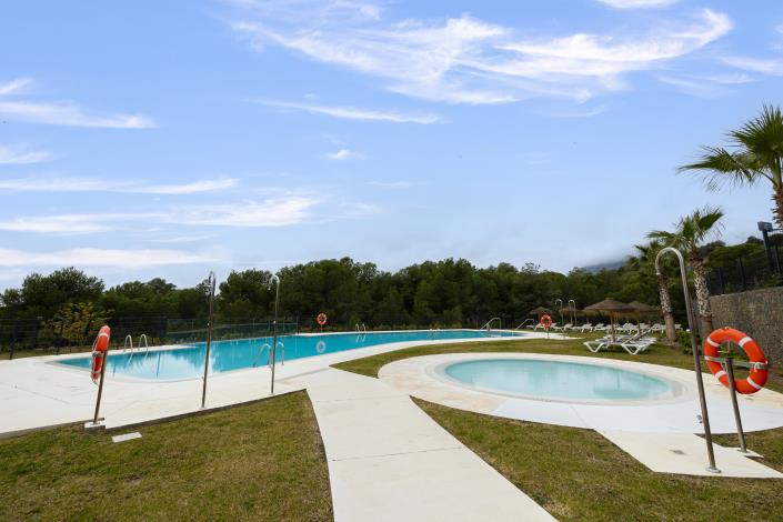 Image No.24-2 Bed Apartment for sale