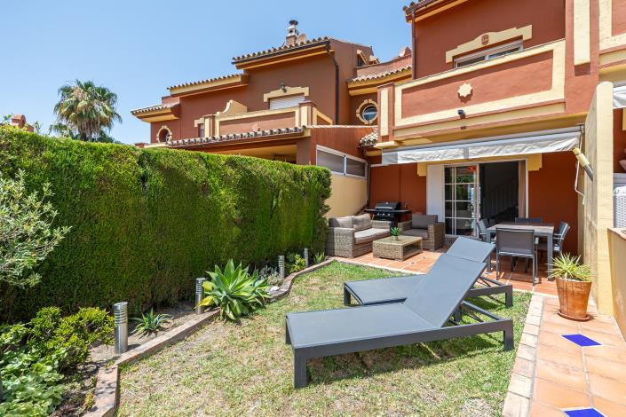 Image No.1-3 Bed Townhouse for sale