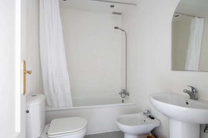 Image No.16-3 Bed Apartment for sale