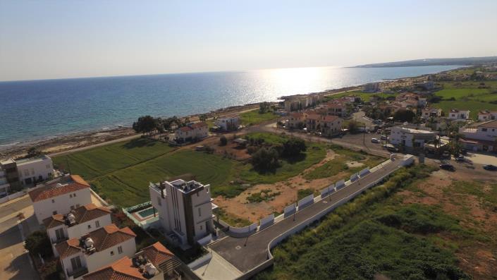 Image No.3-4 Bed Villa for sale