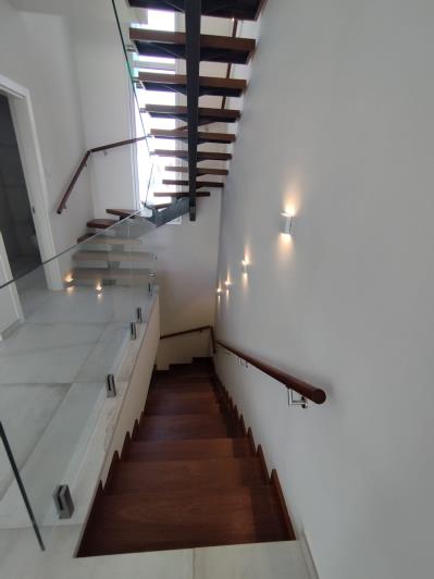 Image No.19-4 Bed Villa for sale