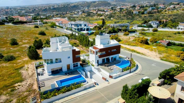 Image No.11-3 Bed Villa for sale