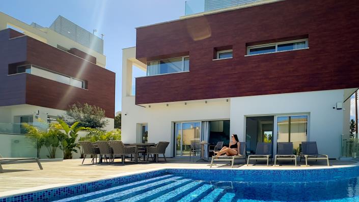 Image No.13-3 Bed Villa for sale