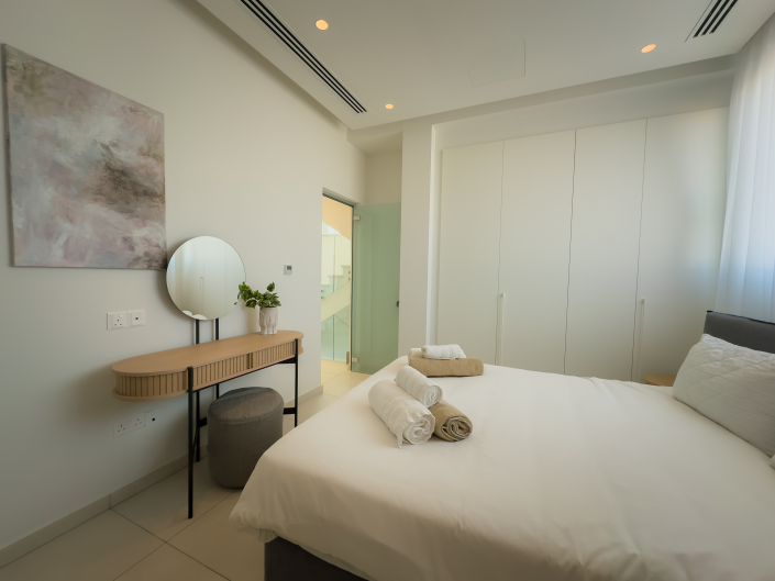 Image No.33-4 Bed Villa for sale