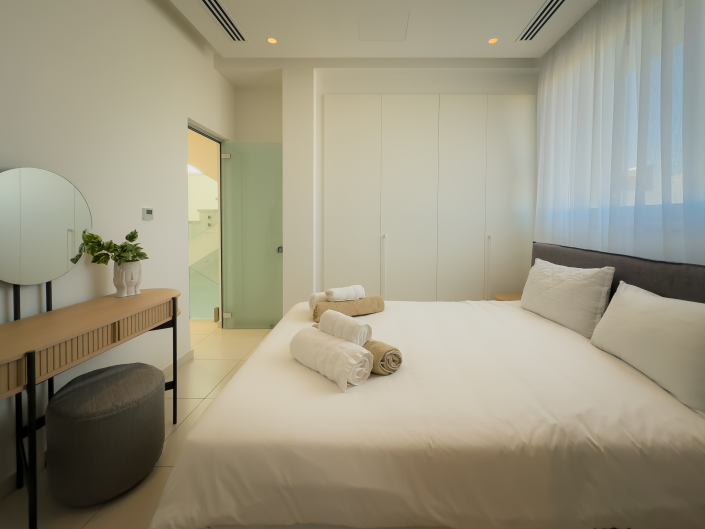 Image No.34-4 Bed Villa for sale