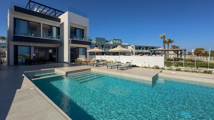 Image No.36-4 Bed Villa / Detached for sale