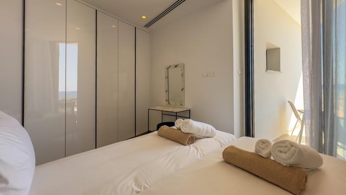 Image No.33-4 Bed Villa / Detached for sale