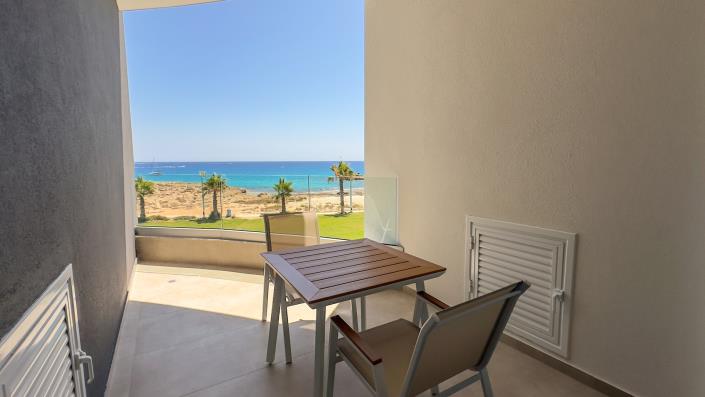 Image No.35-4 Bed Villa / Detached for sale