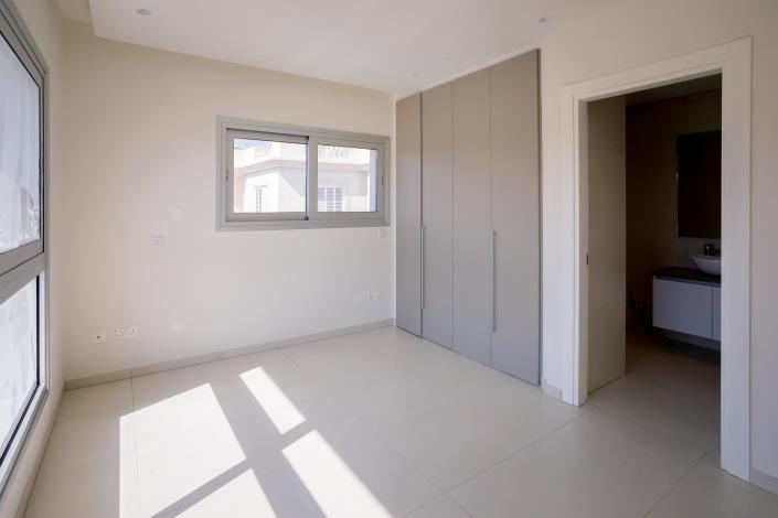 Image No.28-2 Bed Penthouse for sale