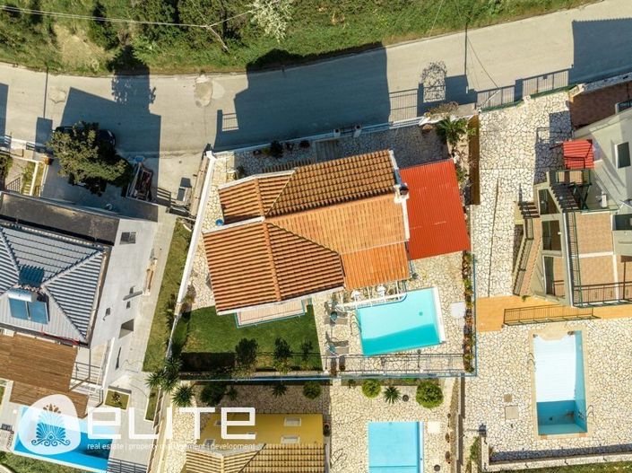 Image No.11-2 Bed Villa for sale