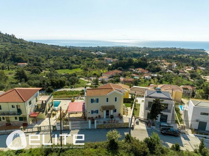 Image No.2-2 Bed Villa for sale