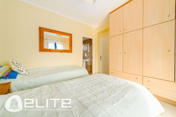 Image No.20-2 Bed Villa for sale