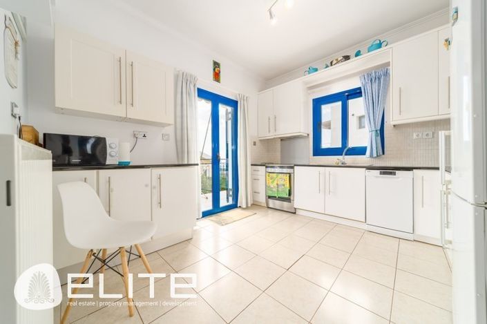 Image No.24-2 Bed Villa for sale