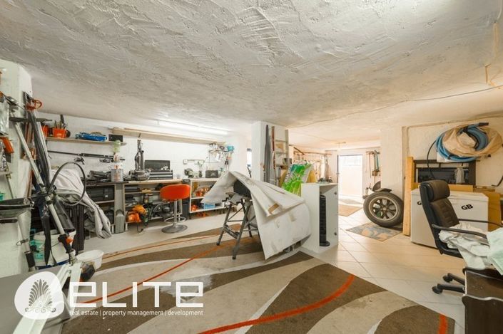 Image No.8-2 Bed Villa for sale