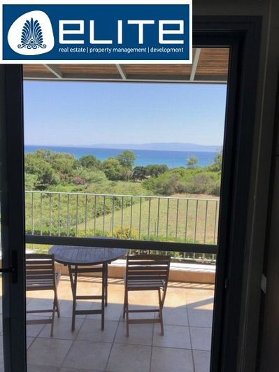 Image No.8-Villa for sale