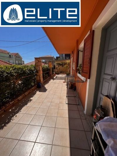 Image No.6-2 Bed House for sale