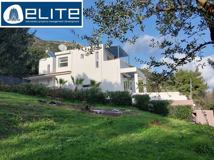 Image No.2-4 Bed Villa for sale